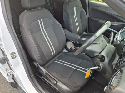 2023 Opel Crossland X