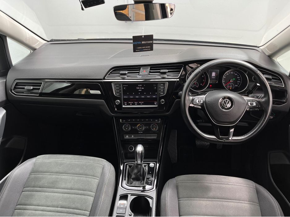 2016 Volkswagen Touran