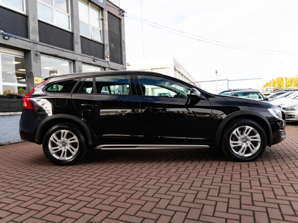 2016 Volvo V60
