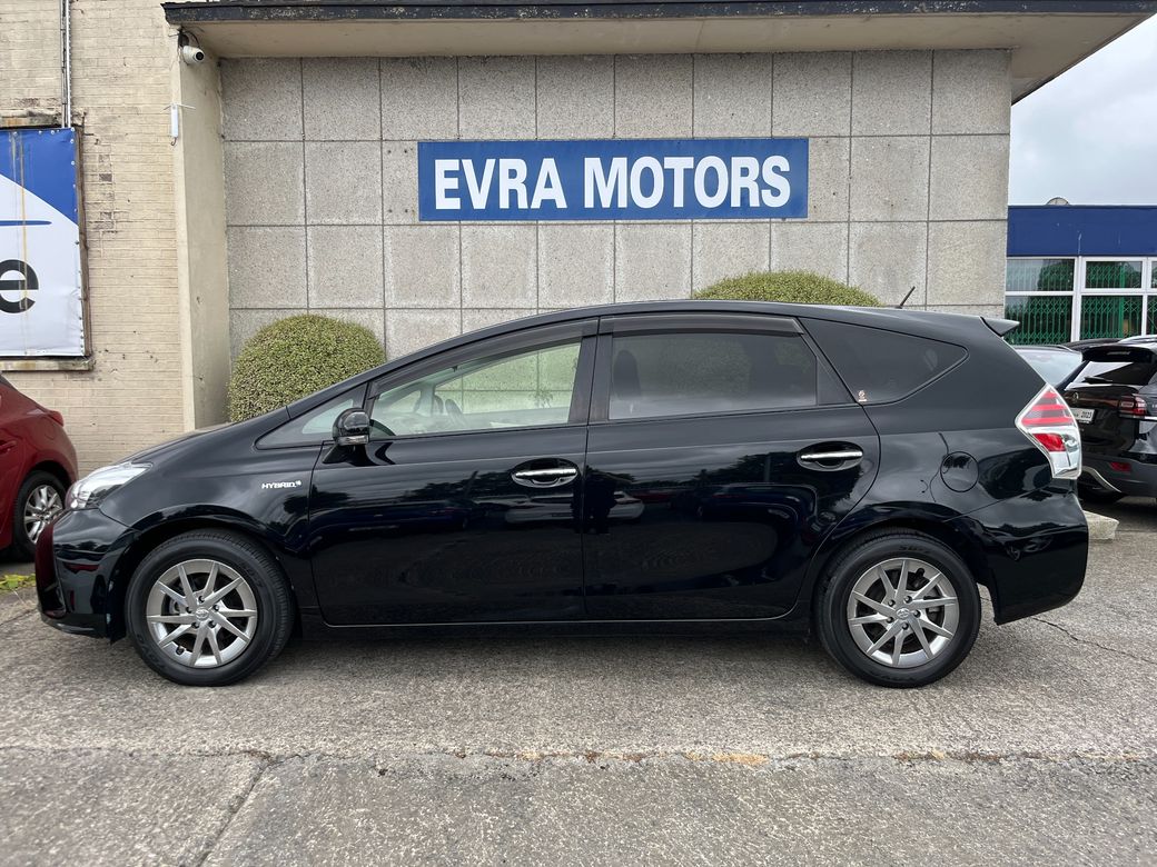 2018 Toyota Prius Alpha