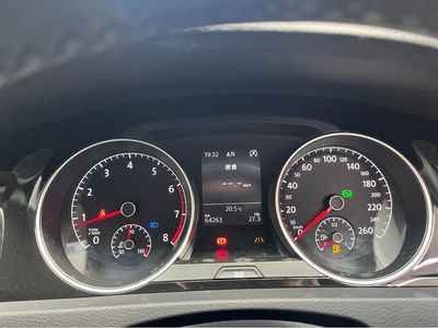 2016 Volkswagen Golf