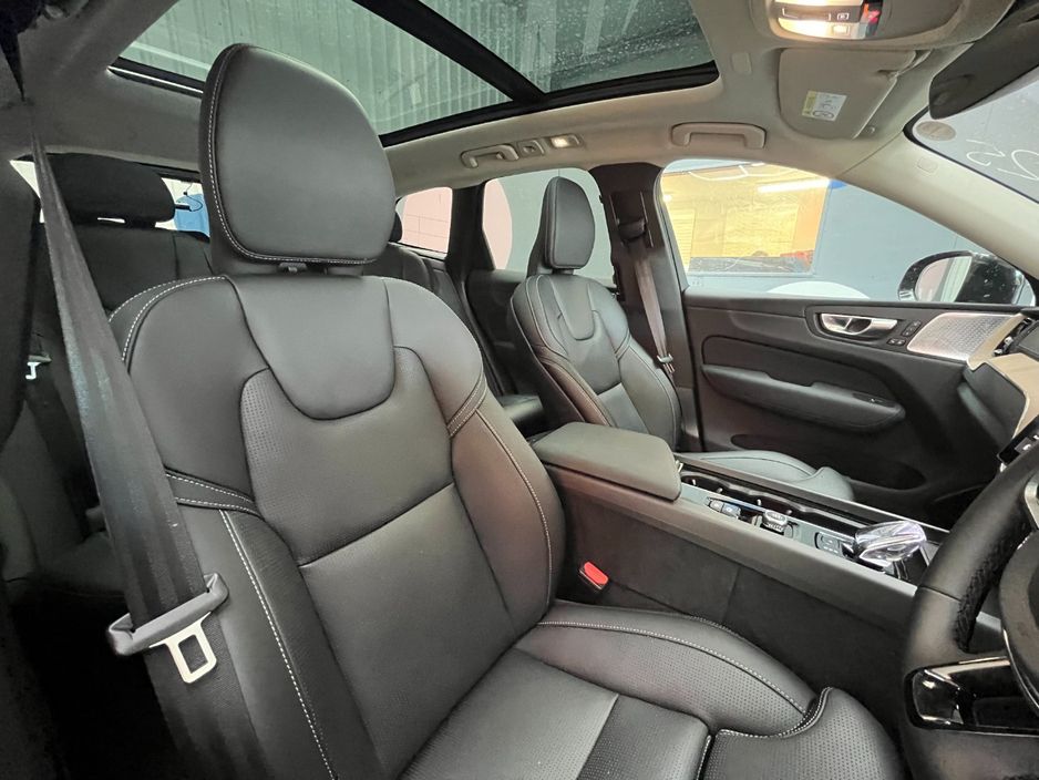 2025 Volvo XC60