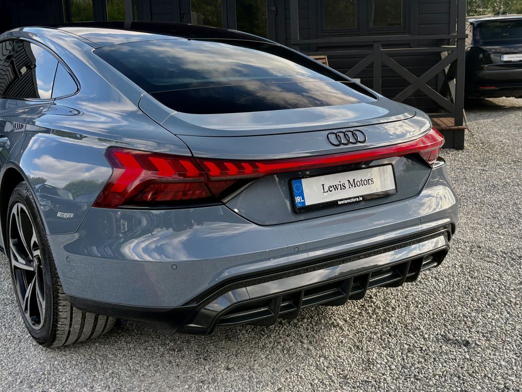 2024 Audi e-tron GT