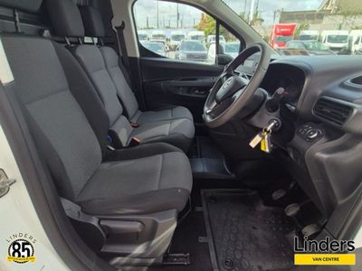 2020 Opel Combo