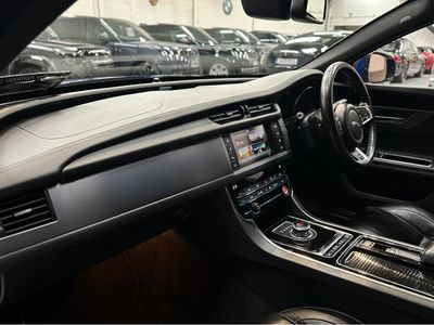 2016 Jaguar XF