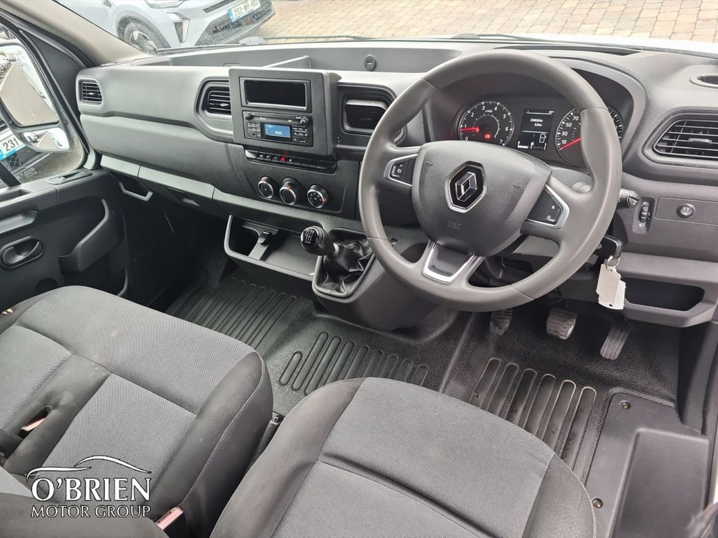 2021 Renault Master