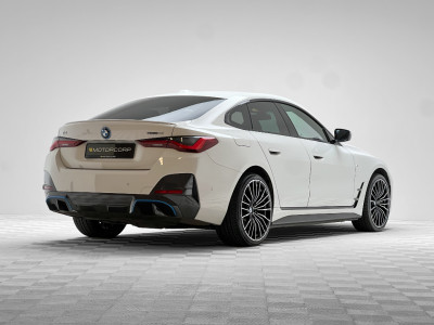 2022 BMW i4