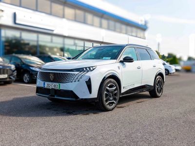 2025 Peugeot 5008