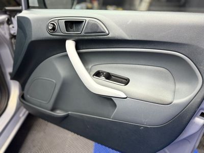 2011 Ford Fiesta