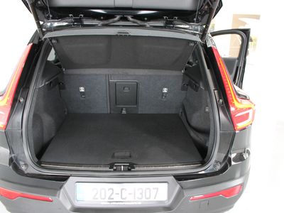 2020 Volvo XC40