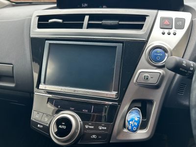2016 Toyota Prius Alpha