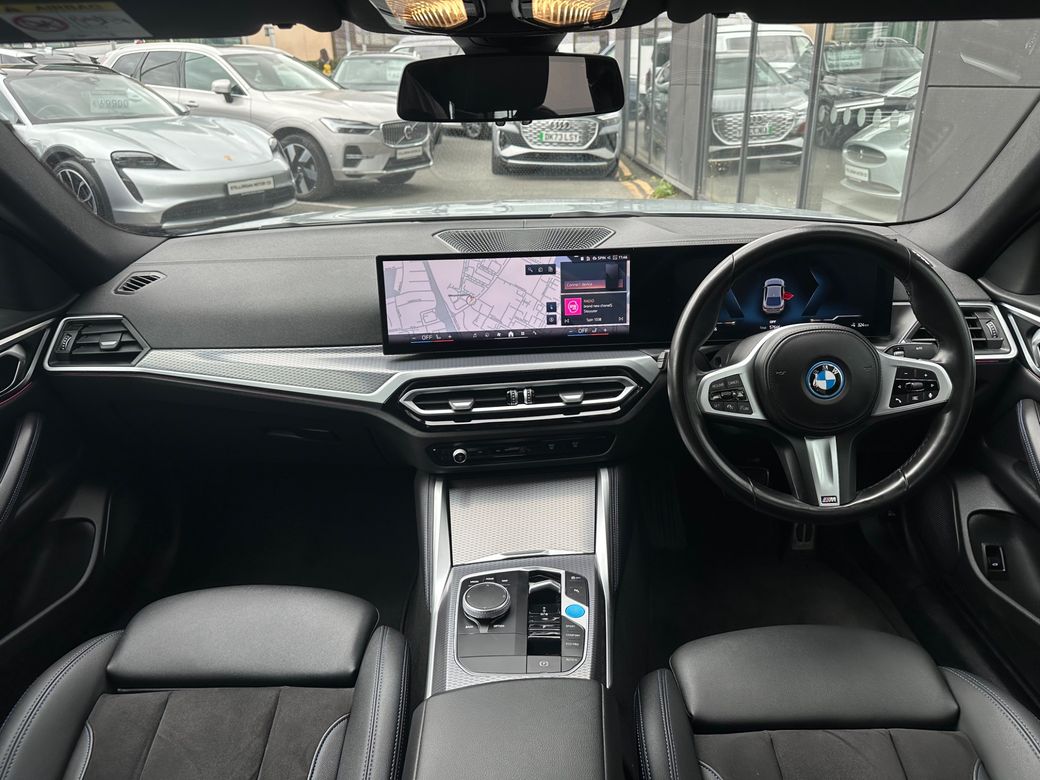 2024 BMW i4
