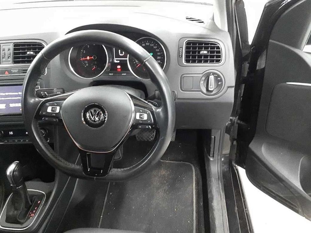 2016 Volkswagen Polo