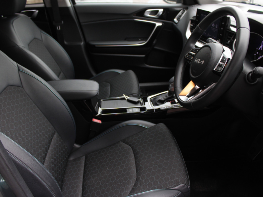 2023 Kia XCeed