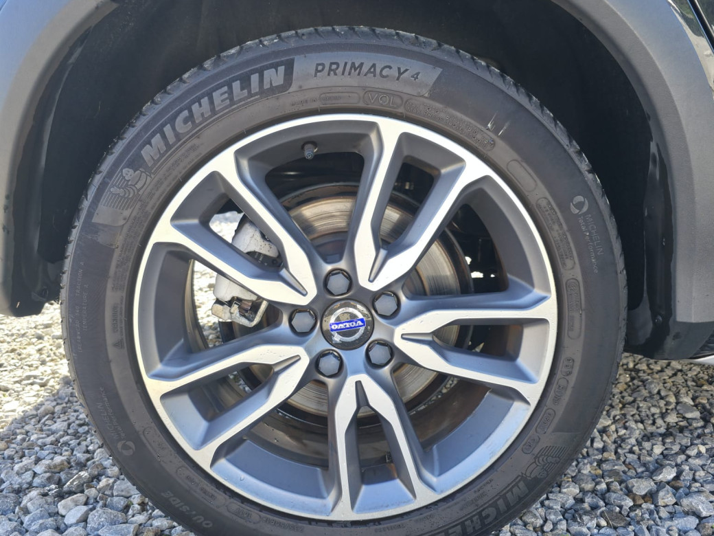 2018 Volvo V60 Cross Country