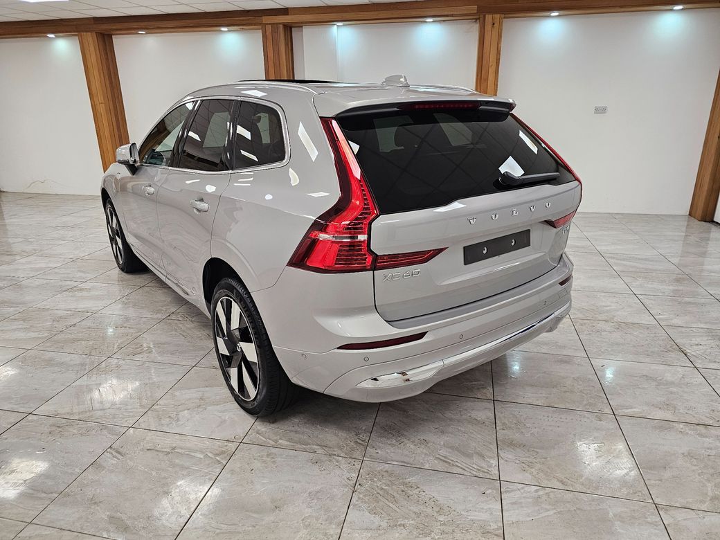 2025 Volvo XC60