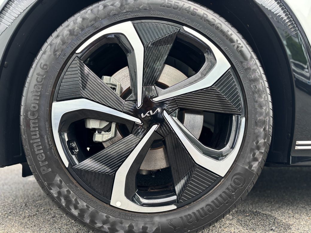 2025 Kia EV6