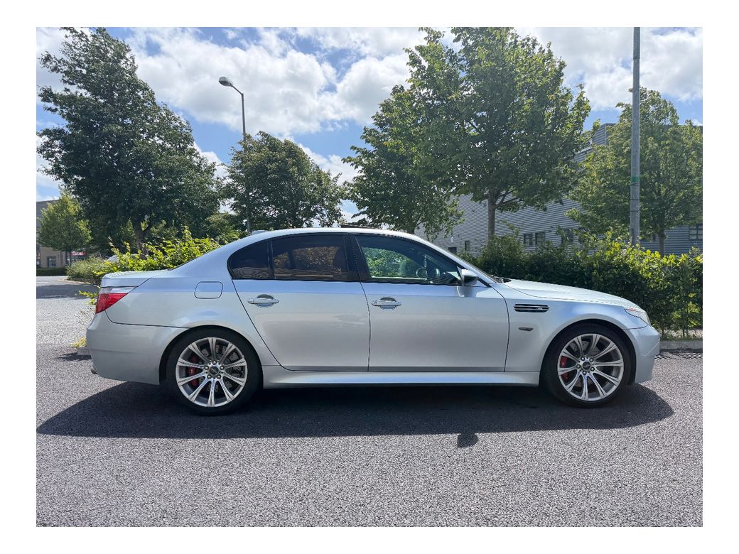 2005 BMW M5