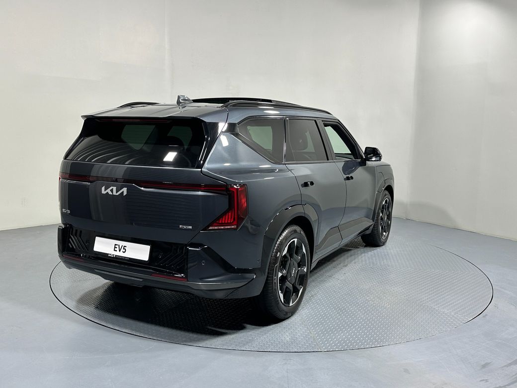 2026 Kia EV5
