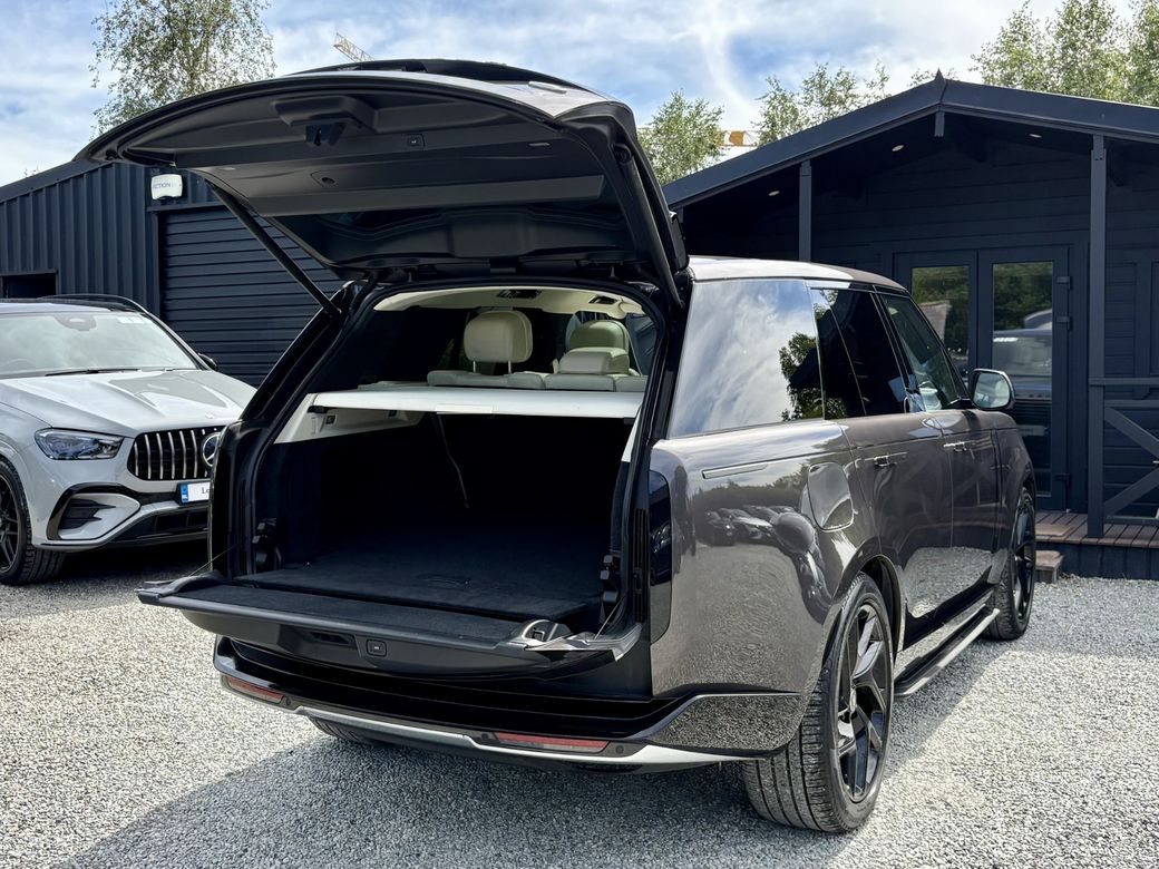 2023 Land Rover Range Rover