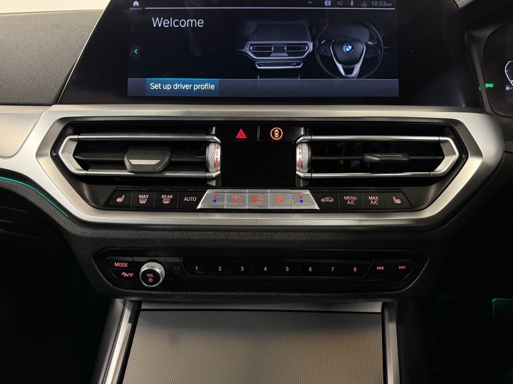 2021 BMW 330
