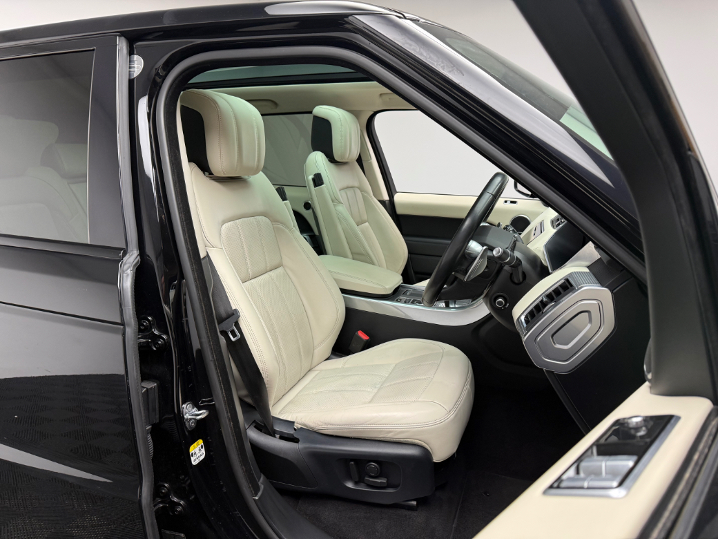 2020 Land Rover Range Rover Sport