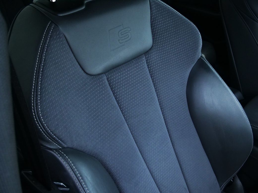 2022 Audi A4