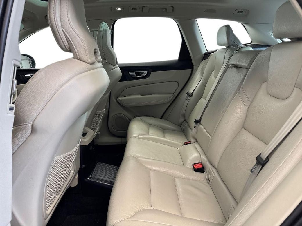 2023 Volvo XC60