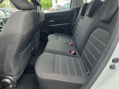 2023 Dacia Duster