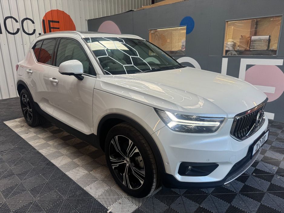 2021 Volvo XC40