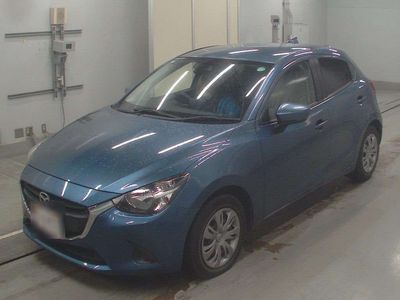 2018 Mazda Demio