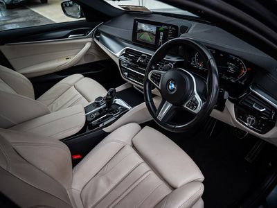 2022 BMW 5 Series
