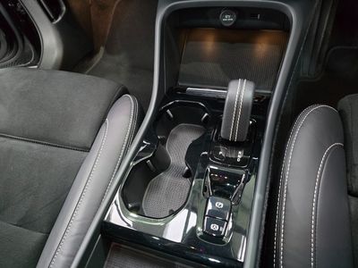 2022 Volvo XC40