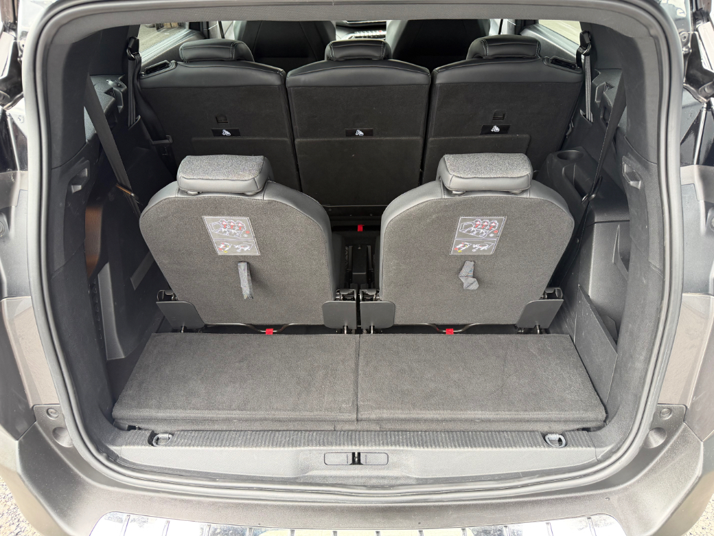 2024 Peugeot 5008