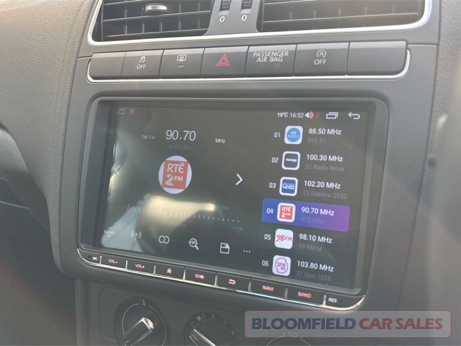 2014 Volkswagen Polo