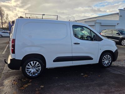 2020 Peugeot Partner