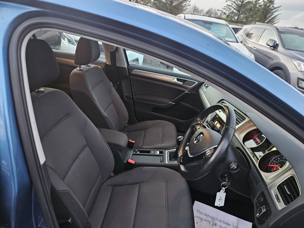 2016 Volkswagen Golf