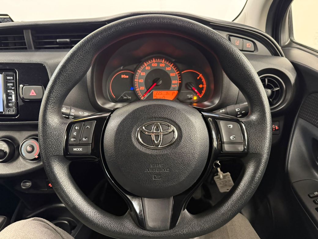 2017 Toyota Vitz