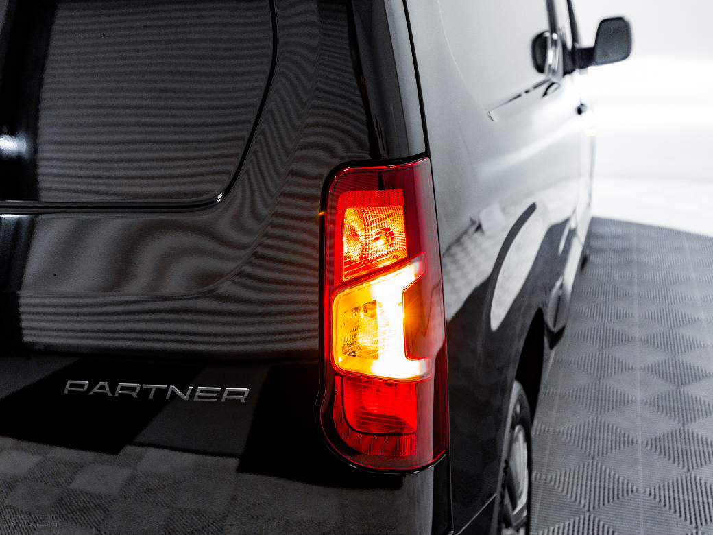 2026 Peugeot Partner