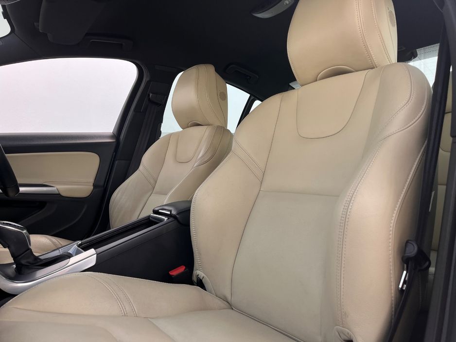 2016 Volvo S60
