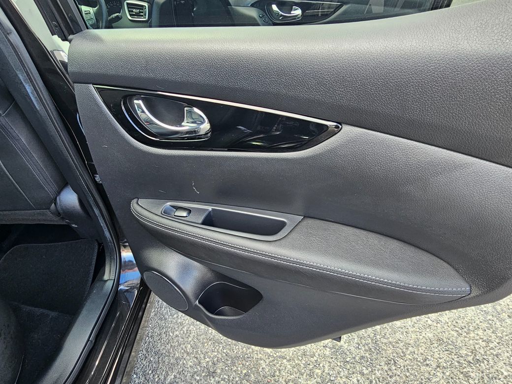 2017 Nissan Qashqai