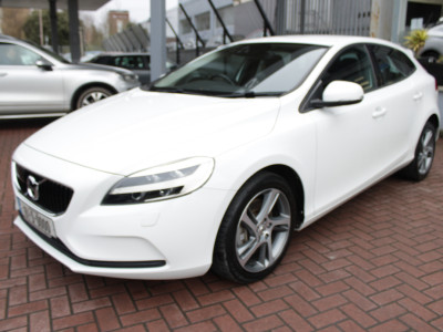 2016 Volvo V40