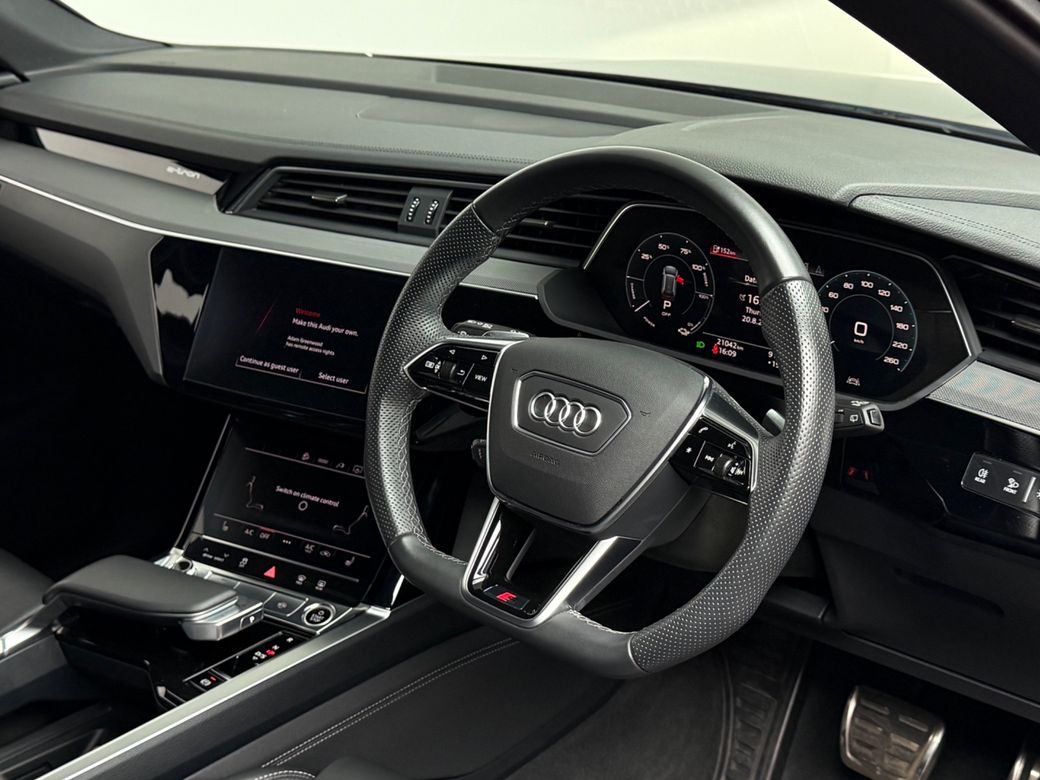 2024 Audi Q8 e-tron