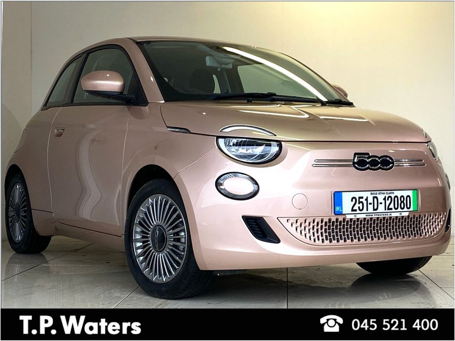 2025 Fiat 500e