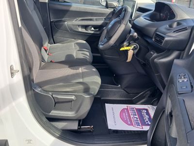 2020 Peugeot Partner