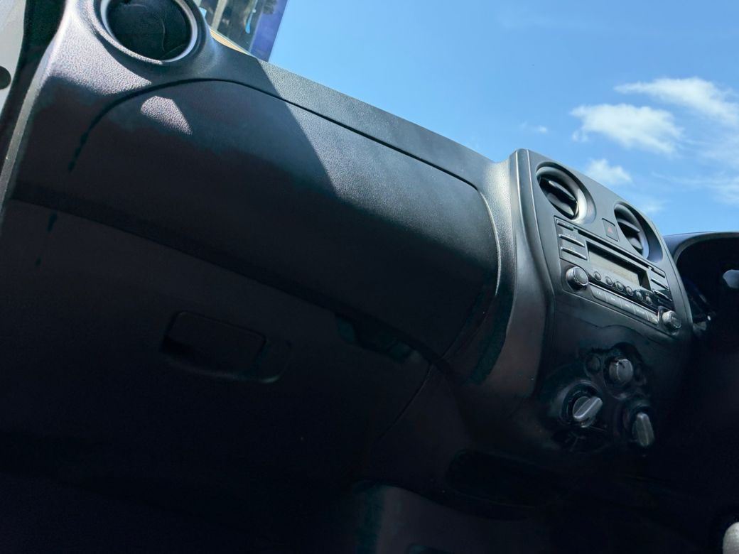 2015 Nissan Note
