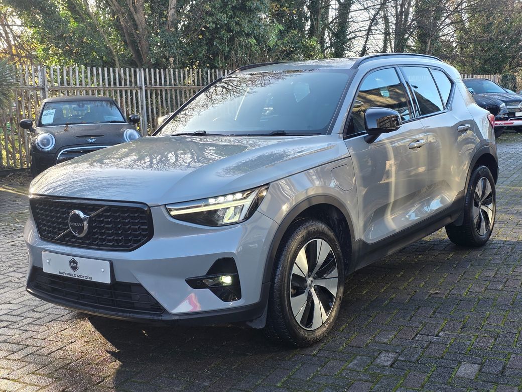 2023 Volvo XC40