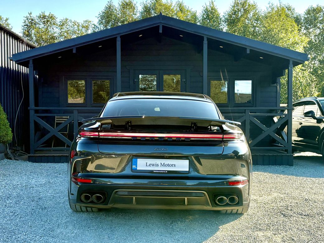 2025 Porsche Panamera