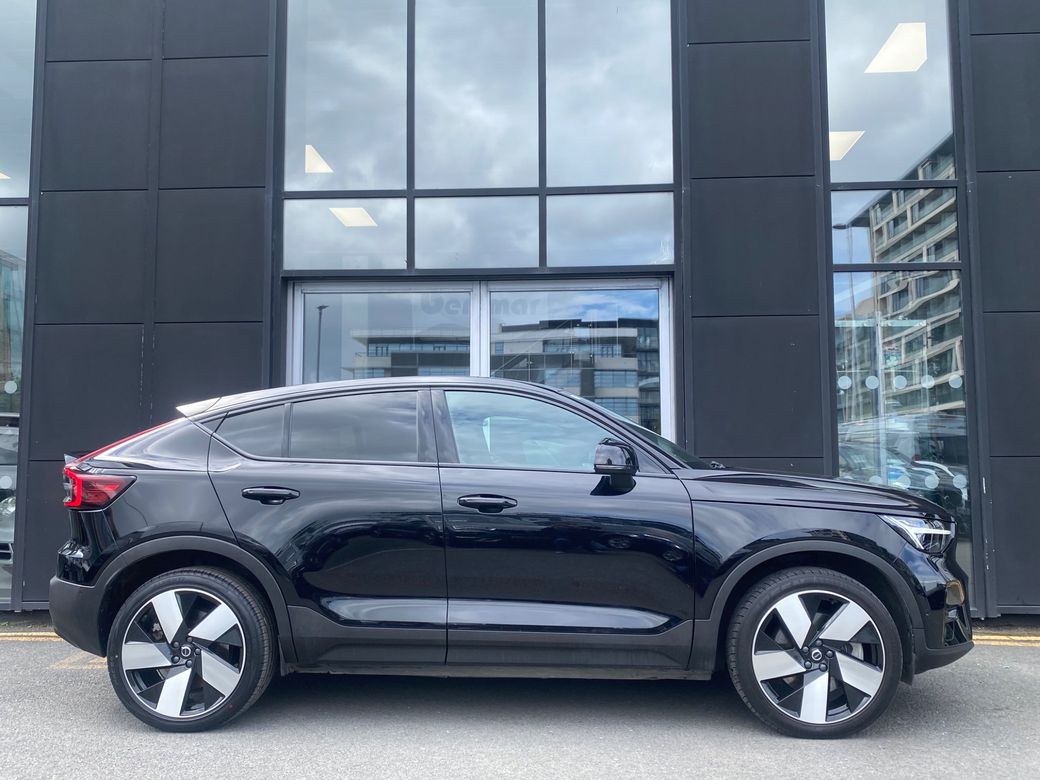 2023 Volvo C40