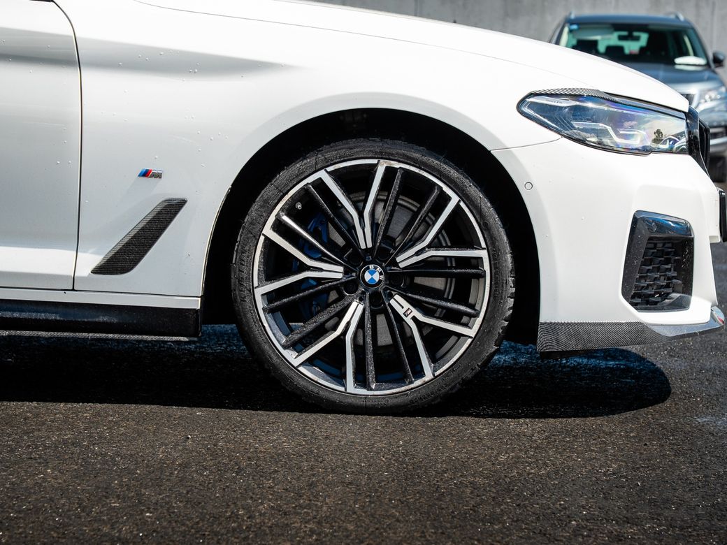 2021 BMW 5 Series